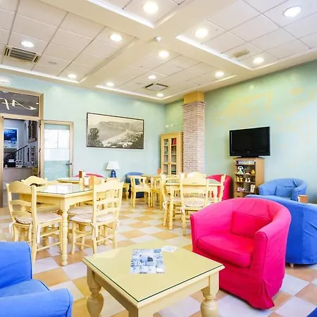 Hotell Almijara - Mares La Herradura (Granada)