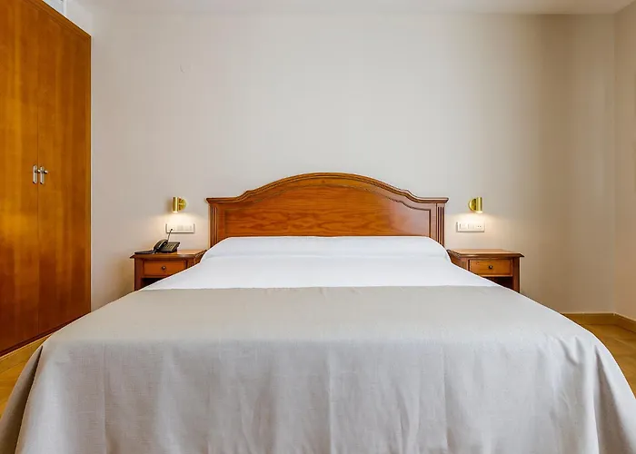 Almijara - Mares Hotel 3*
