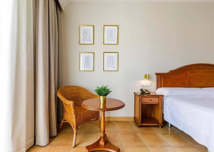 Hotel Almijara - Mares