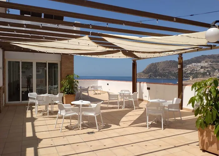Hotel Almijara - Mares 3*